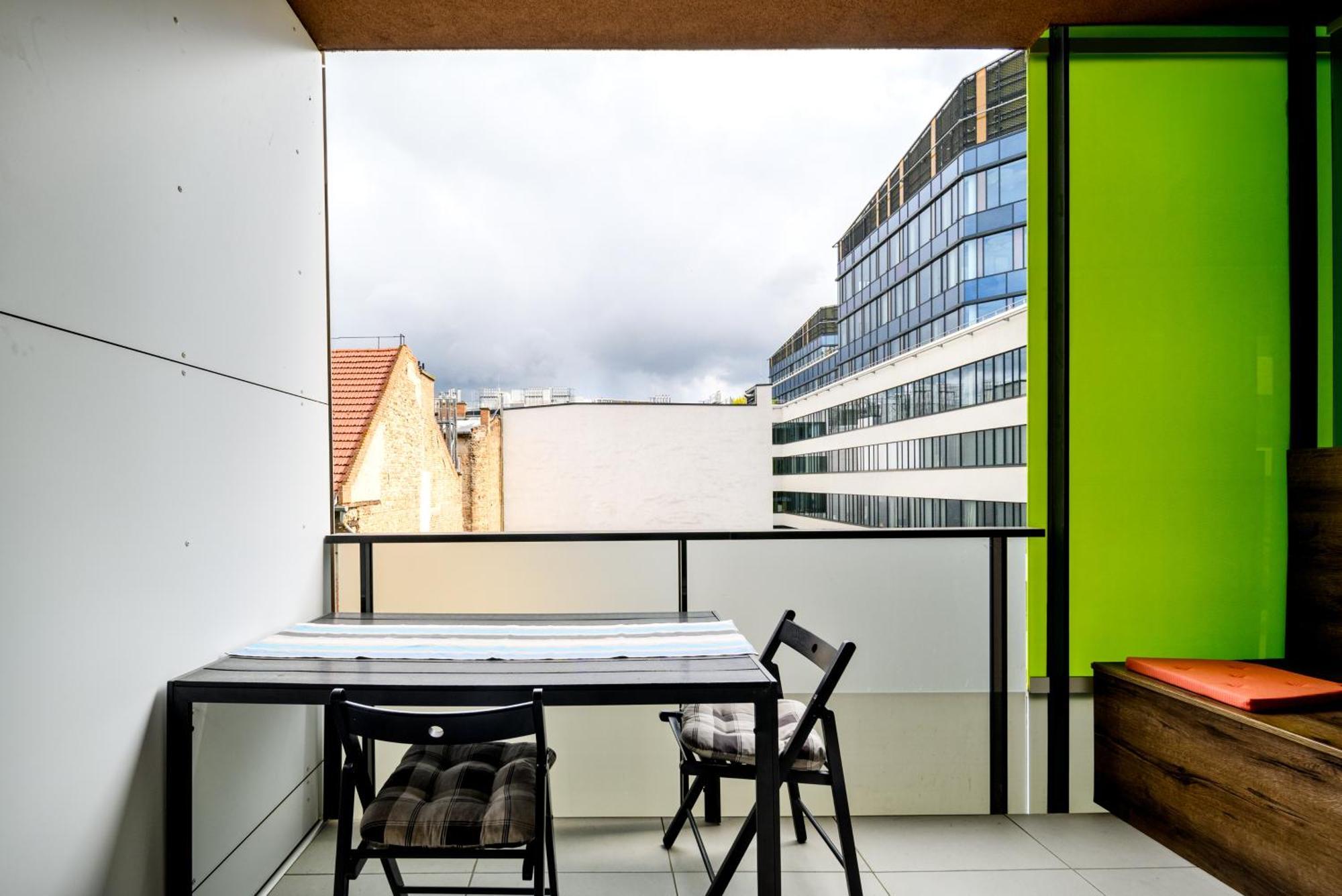 Atrium Residence Deluxe Suite-Free Parking Garage Same Building Budapest Exterior photo